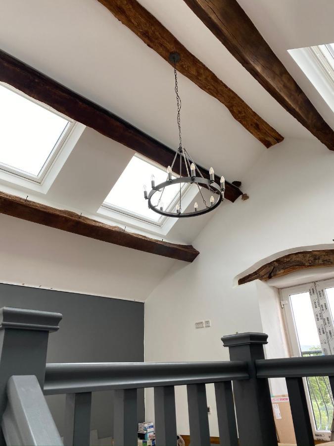 Naze View Barn - Cosy, With All Mod Cons Whaley Bridge Екстериор снимка